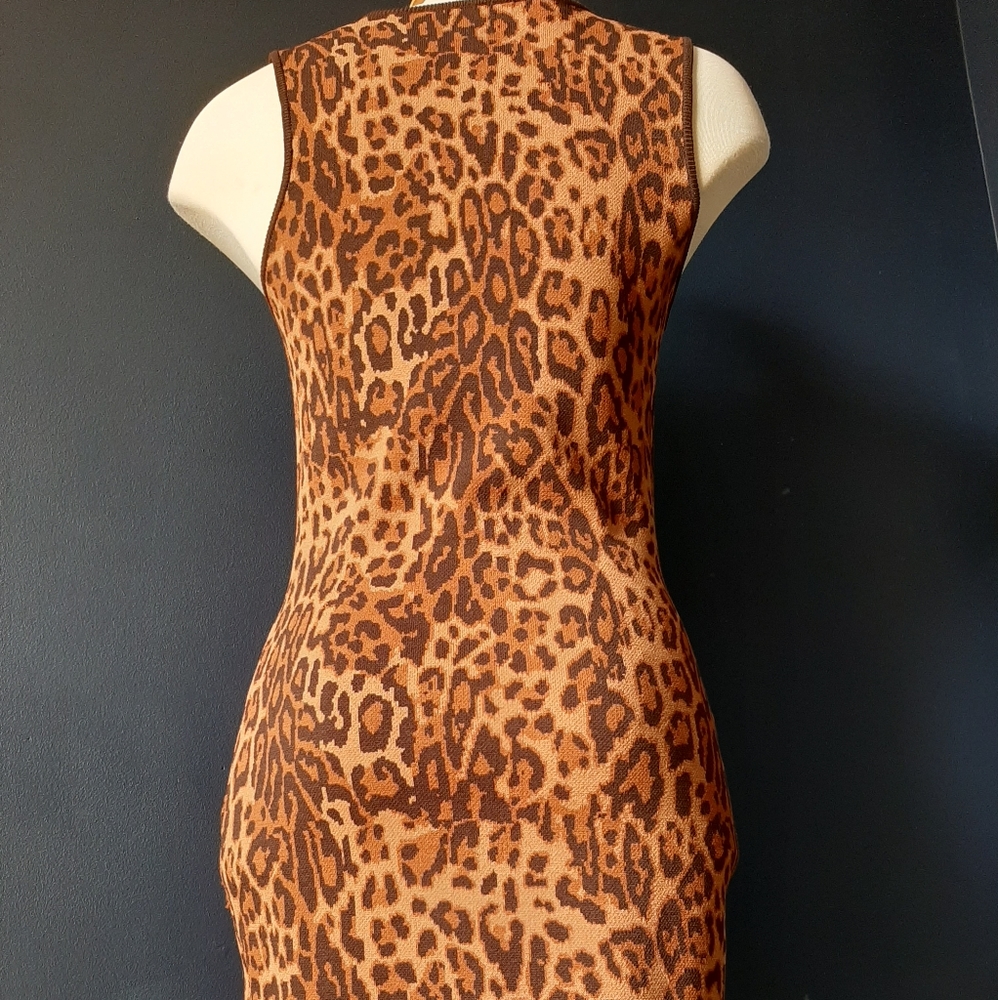 Bar 3 leopard dress - Picture 4 of 4